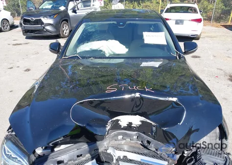 2019 Mercedes-Benz C-Class C 300 from USA, damaged, VIN 55SWF8EB4KU318997